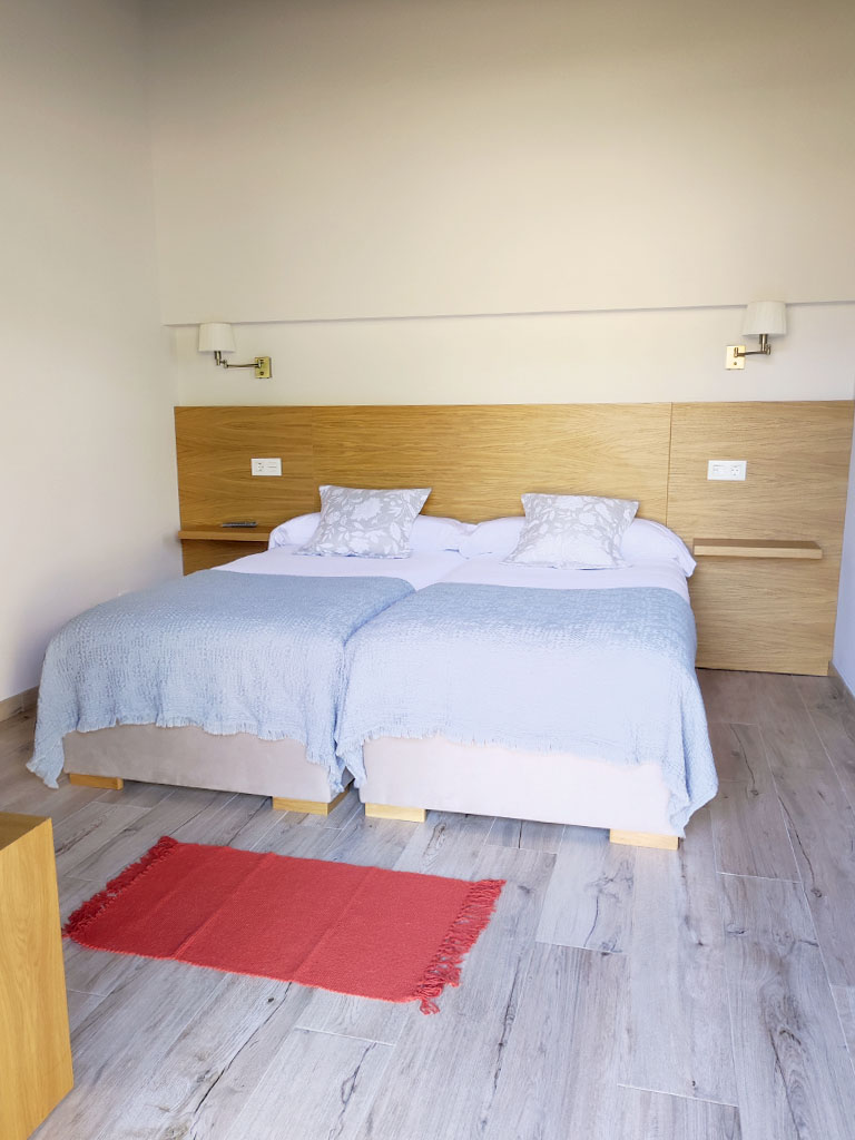 Habitación Costa da Vela con dos camas individuales